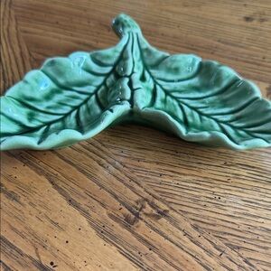 🫒Bordallo Pinheiro LeafDesignOlives/Trinket dishStamped HandcraftedInPortugal